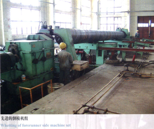 先进的倒棱机组-螺旋钢管制造主要工艺流程及特点