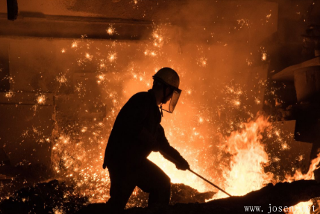 高炉炼铁与非高炉炼铁技术有何区别？