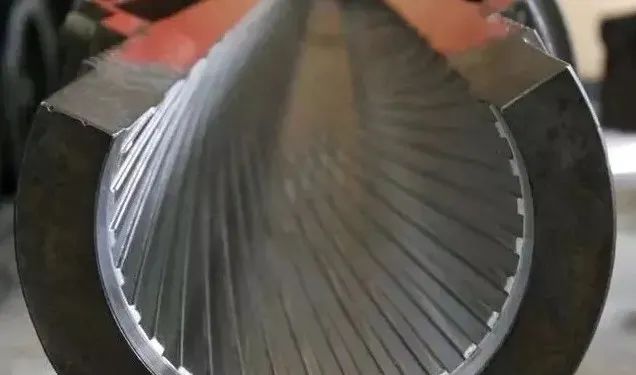枪管为什么不能铸造，非要用铁棒钻出来？ -2.jpg